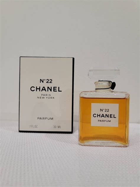 chanel 21 perfume price|chanel no 22 discontinued.